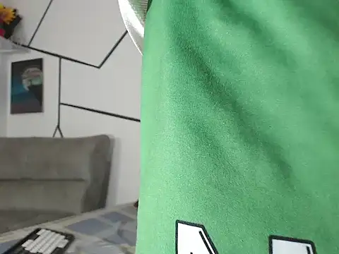 cooper shiro online show from 04/04/26, 07:20