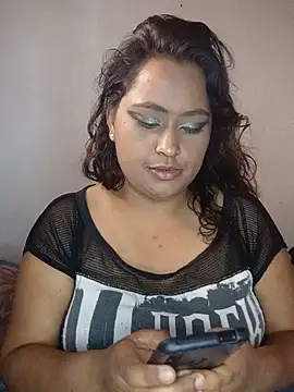 Snapshot of lilibetth chatting on 06/15/26, 09:03 lilibetth online show from 06/15/26, 09:03