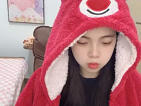 Snapshot of Dawn-2 chatting on 02/12/26, 01:22 Dawn-2 online show from 02/12/26, 01:22