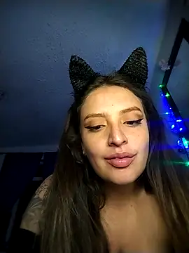 Snapshot of Deimoonblack26 chatting on 02/04/26, 10:27 Deimoonblack26 online show from 02/04/26, 10:27