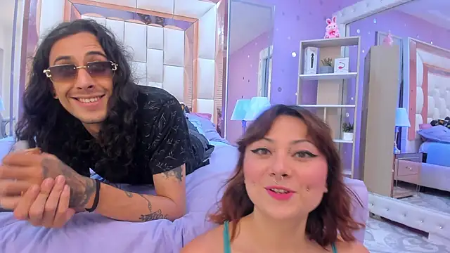 Snapshot of Goldentemptation_ chatting on 04/20/26, 07:59 Goldentemptation online show from 04/20/26, 07:59