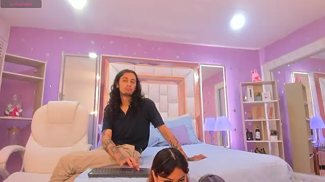 Goldentemptation  online show from 03/25/26, 07:46