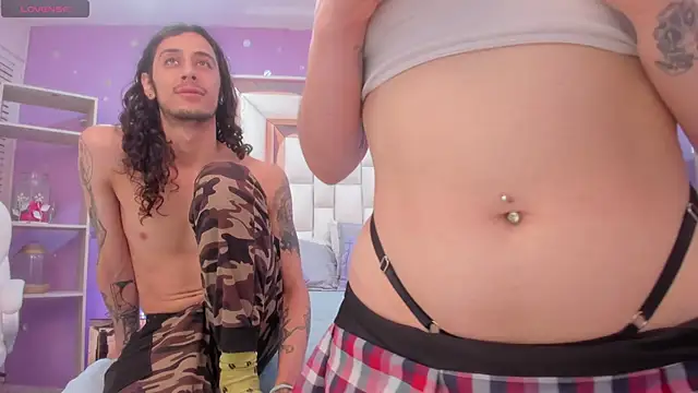 Goldentemptation  online show from 04/01/26, 08:06