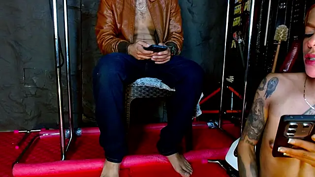 Ariaoficial online show from 04/02/26, 09:43