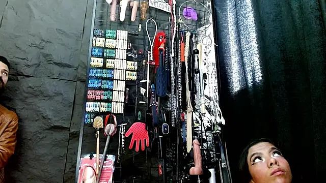 Ariaoficial online show from 03/11/26, 02:22