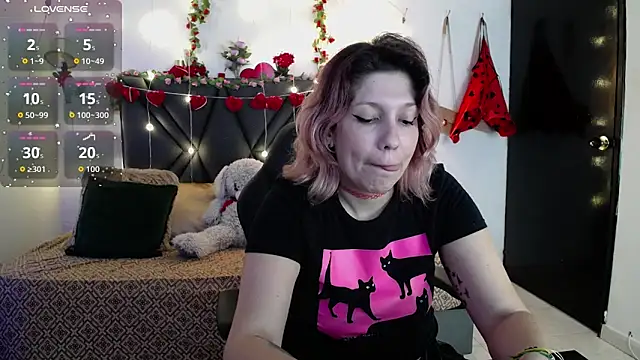 Sharma Amayra online show from 03/18/26, 08:21