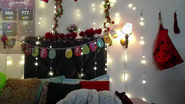 Sharma Amayra online show from 04/04/26, 07:53