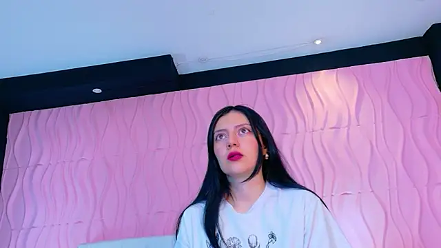 Mia Cherry   online show from 03/30/26, 12:17