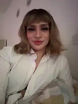 Snapshot of Julia_SweetBaby chatting on 02/25/26, 03:34 Julia SweetBaby online show from 02/25/26, 03:34