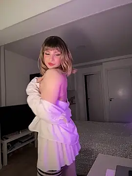 Julia SweetBaby online show from 03/03/26, 03:30