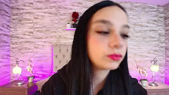 Elizabeth Ferrer online show from 03/19/26, 12:27