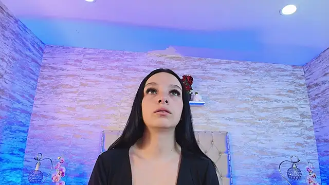 Elizabeth Ferrer online show from 04/16/26, 12:17