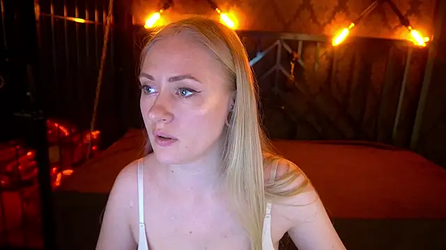 DramaQuenns online show from 03/29/26, 06:04