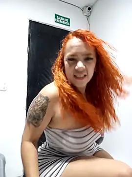 Snapshot of -Serena_ chatting on 03/06/26, 01:17 -Serena online show from 03/06/26, 01:17