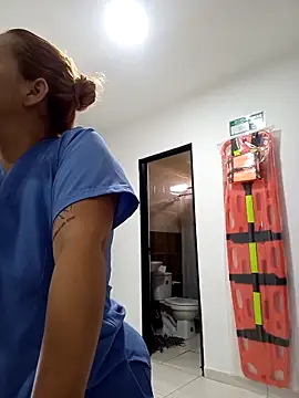 Snapshot of -Serena_ chatting on 04/09/26, 01:28 -Serena online show from 04/09/26, 01:28