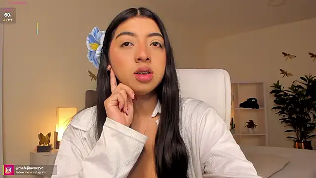 Snapshot of missvancouver chatting on 02/19/26, 12:57 missvancouver online show from 02/19/26, 12:57