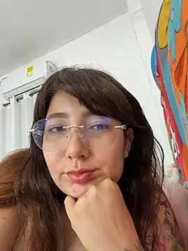 Arya    online show from 03/12/26, 03:45