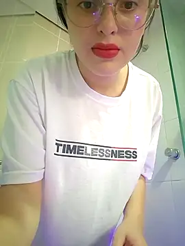 Artt Juli online show from 02/13/26, 04:51