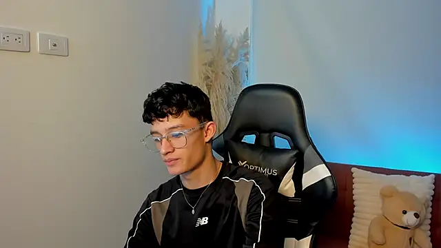 Patrick Howland  online show from 03/05/26, 03:36