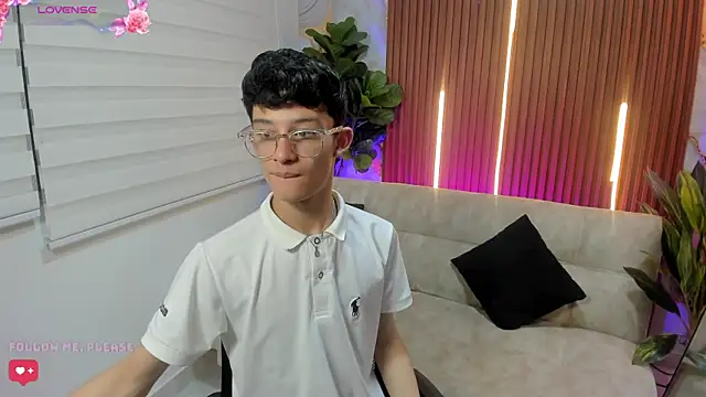 Patrick Howland  online show from 03/24/26, 03:50