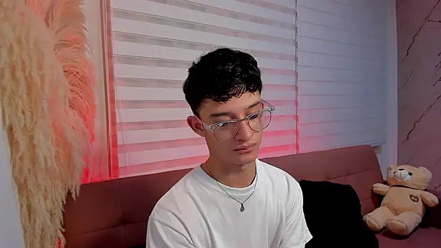 Snapshot of Patrick_Howland_ chatting on 02/27/26, 03:40 Patrick Howland online show from 02/27/26, 03:40