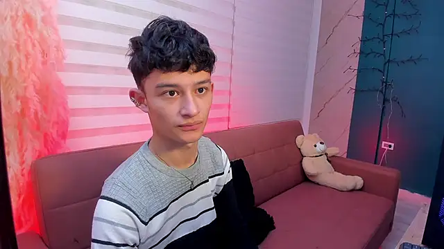 Snapshot of Patrick_Howland_ chatting on 02/25/26, 03:18 Patrick Howland online show from 02/25/26, 03:18