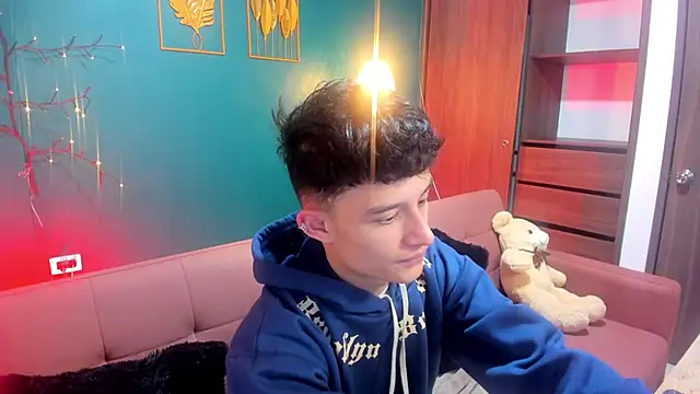 Snapshot of Patrick_Howland_ chatting on 02/10/26, 03:27 Patrick Howland online show from 02/10/26, 03:27