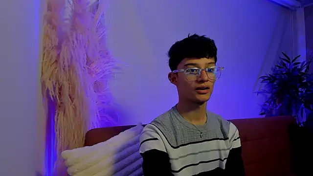 Patrick Howland  online show from 03/06/26, 03:45