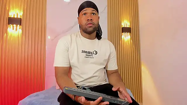 Jeus Stanley online show from 04/19/26, 03:40