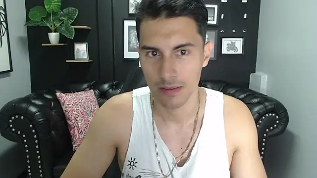 Mike Conors online show from 04/08/26, 03:08