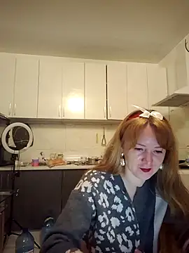 Snapshot of LanaBananaa_ chatting on 02/26/26, 10:21 LanaBananaa online show from 02/26/26, 10:21