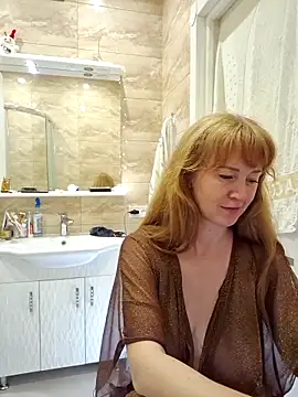 LanaBananaa  online show from 04/13/26, 11:20