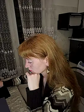 LanaBananaa  online show from 03/27/26, 08:10