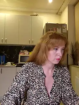 LanaBananaa  online show from 05/27/26, 08:49