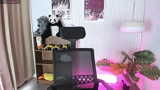 Laukyubey1 online show from 03/14/26, 07:53