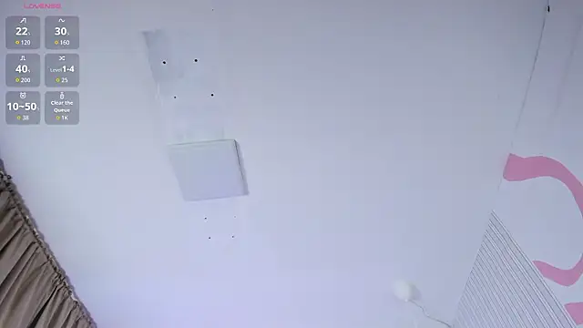 Laukyubey1 online show from 03/24/26, 08:09