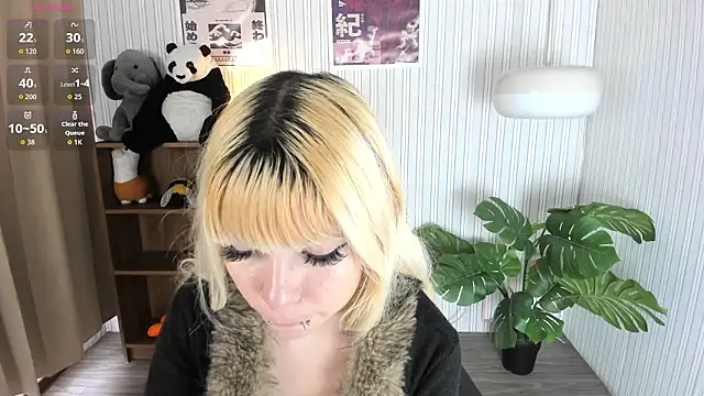 Laukyubey1 online show from 02/17/26, 08:28