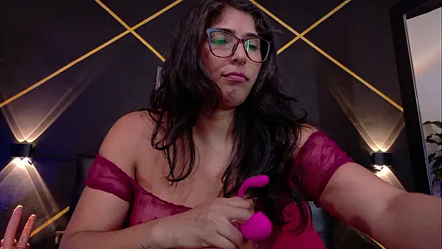 Snapshot of serena_kournikova chatting on 02/25/26, 09:36 serena kournikova online show from 02/25/26, 09:36