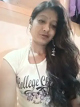Snapshot of Ayesharani1 chatting on 06/06/26, 06:13 Ayesharani1 online show from 06/06/26, 06:13