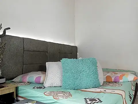 Zoel Amber20 online show from 04/05/26, 08:37