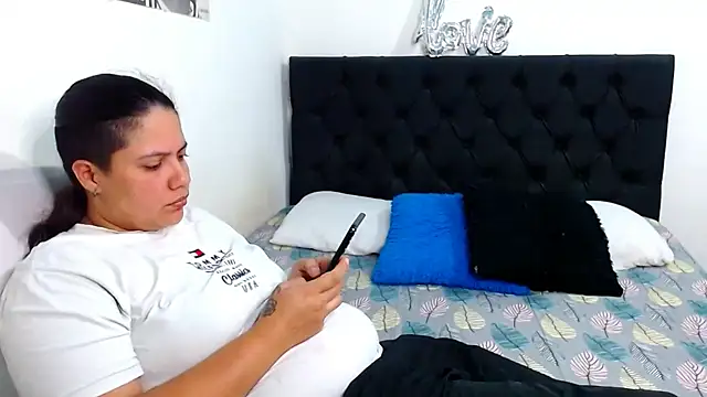 suzy paz online show from 05/10/26, 07:05