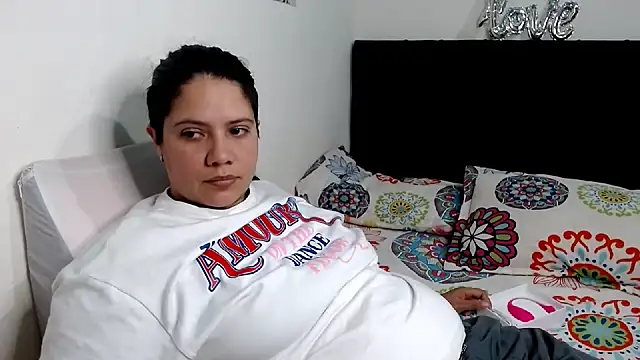 suzy paz online show from 03/09/26, 09:07