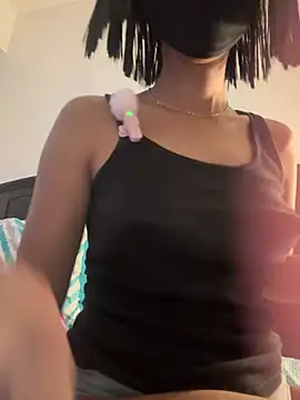 Snapshot of TWERKERBELL chatting on 02/06/26, 09:33 TWERKERBELL online show from 02/06/26, 09:33