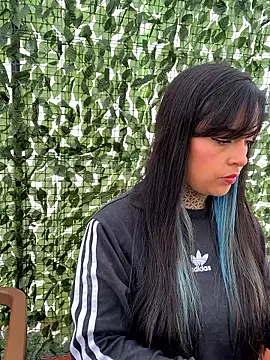 Annie Alicee online show from 02/07/26, 01:41