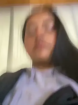 Snapshot of Annie_Alicee chatting on 03/06/26, 12:33 Annie Alicee online show from 03/06/26, 12:33