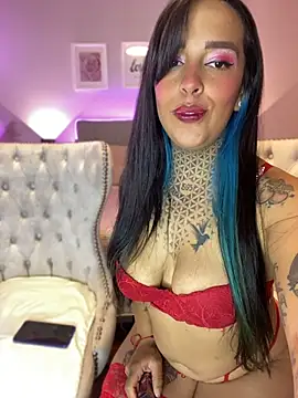 Annie Alicee online show from 05/04/26, 03:15