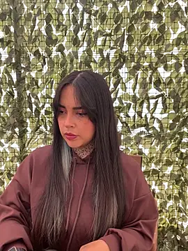 Annie Alicee online show from 02/10/26, 01:54