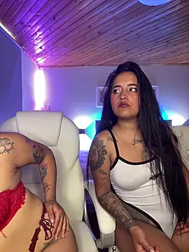 Annie Alicee online show from 02/17/26, 02:47