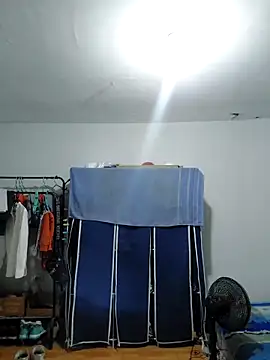 thom 1 online show from 04/14/26, 12:37