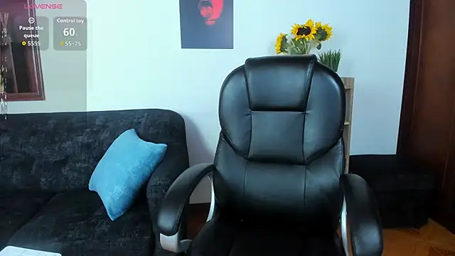 PamelaQueen  online show from 03/14/26, 04:57